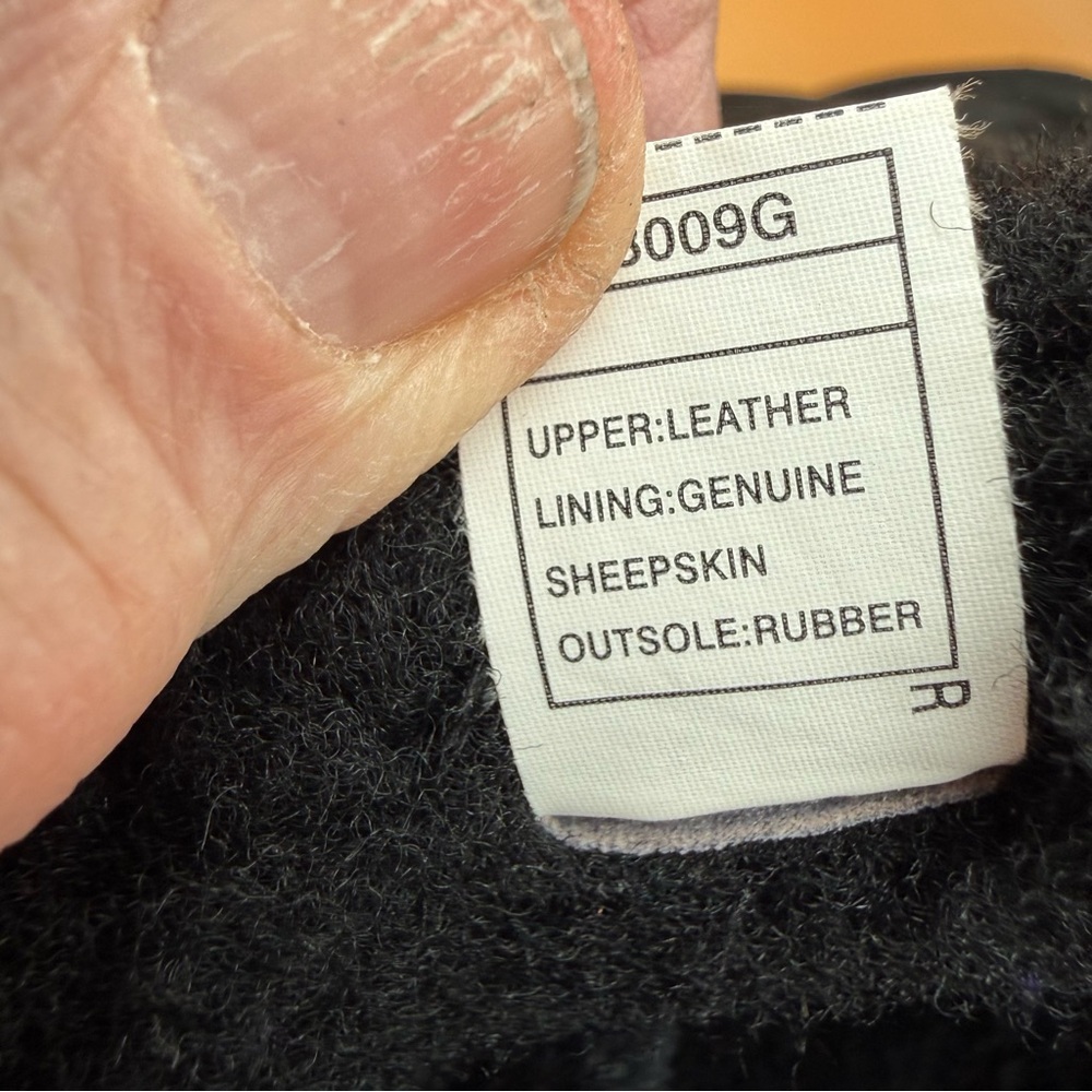 UGG Australia Roseberry Boots Black Suede Leather Sheepskin Laces Women’s Size 9 - Picture 10 of 15